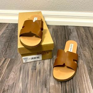 Steve Madden Hoku Cognac Leather Sandals